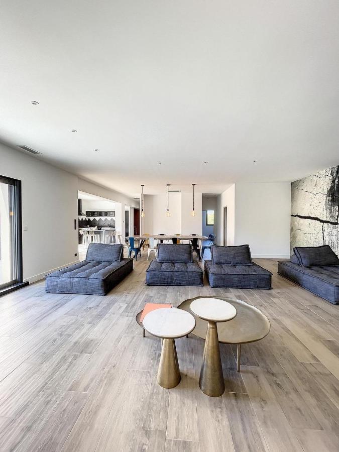 Villa 400M2 Piscine Interieure Tres Calme Agde Eksteriør bilde